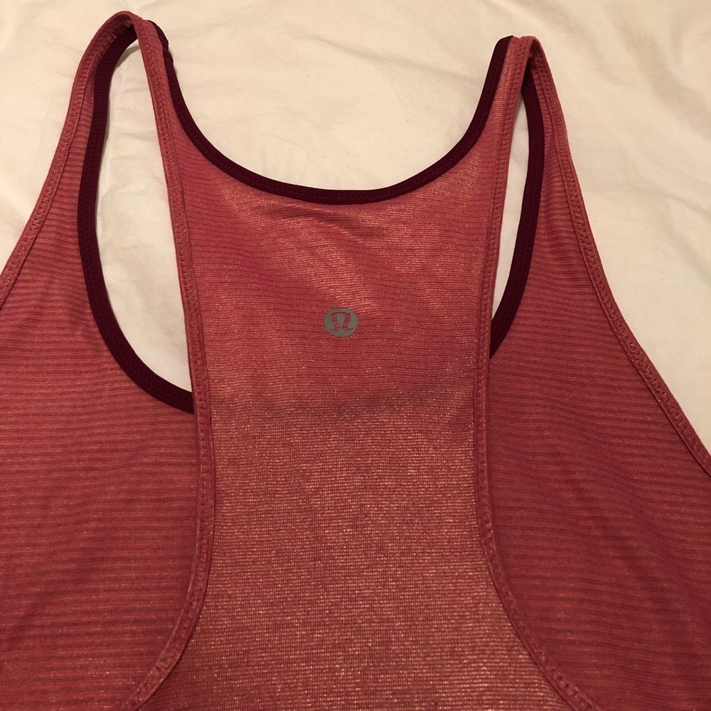 Lululemon tank top